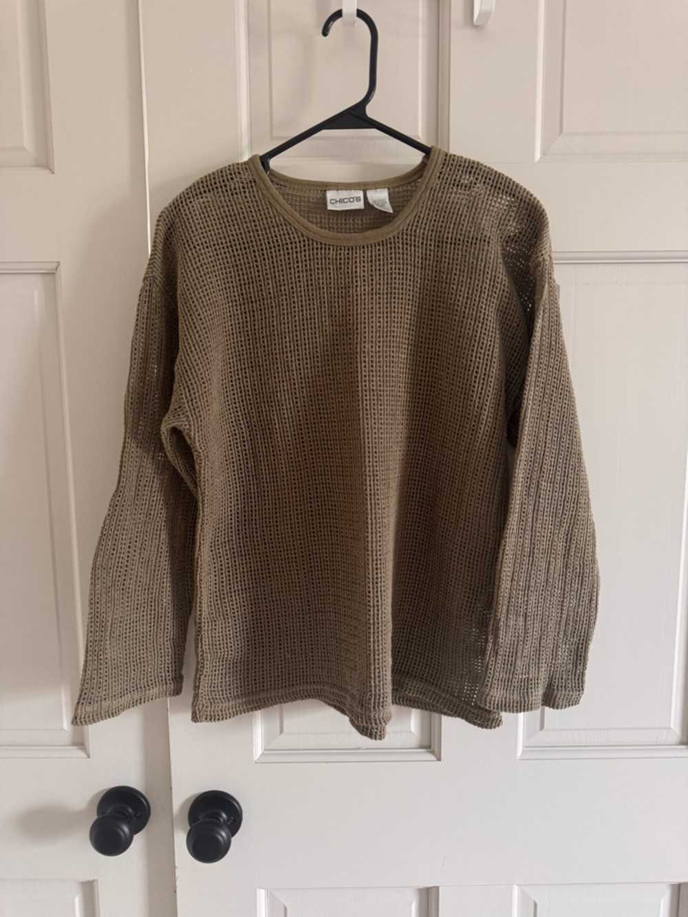 Chicos open knit olive sweater size 0